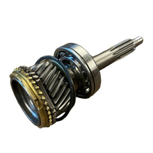 Last inn bildet i gallerivisningen, ADS 5-Speed Gear &amp; Shaft Set 1–6 - Bukhanka Modern (2.7L), Hunter &amp; 469 (2.7L) - - UAZ spare parts