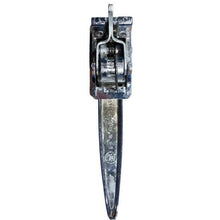 Kép betöltése a Galéria nézegetőbe, Chrome Door Handle – Bukhanka (Classic &amp; Modern) – OEM 3741-6105148-101 - Body and exterior - UAZ spare parts