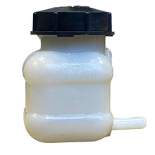 Laadi pilt galeriivaaturisse, Clutch Fluid Reservoir – Bukhanka (Classic &amp; Modern), Hunter &amp; 469 – OEM 3741-1602560 - Clutch and transmission - UAZ spare parts