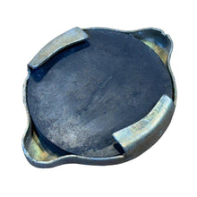Load image into Gallery viewer, Coolant Reservoir Cap – Bukhanka (Classic &amp; Modern), Hunter &amp; 469 – OEM 201311065 - Engine - UAZ spare parts