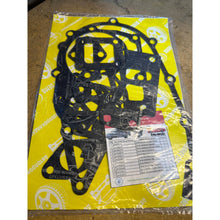 Kép betöltése a Galéria nézegetőbe, Engine Seal Set - GAZ24 Series - OEM 548435834586 - - UAZ spare parts