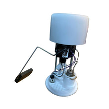 Kép betöltése a Galéria nézegetőbe, Fuel Pump Euro 4/5/6 - Hunter &amp; 469 (2.7L) - OEM 3151-95-1139020-11 - - UAZ spare parts