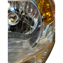 Kép betöltése a Galéria nézegetőbe, Left headlight Assembly - Profi - OEM 236000371101100 - - UAZ spare parts