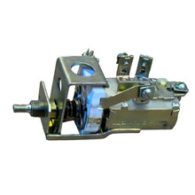 Kép betöltése a Galéria nézegetőbe, Light Switch Classic – Bukhanka Classic (2.4L &amp; 2.9L), Hunter &amp; 469 (2.4L &amp; 2.9L) – OEM 469-3709010-01 - Lights - UAZ spare parts