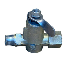 Afbeelding in Gallery-weergave laden, Oil Valve – Bukhanka Classic (2.4L &amp; 2.9L), Hunter &amp; 469 – OEM 51-1013140 - Engine - UAZ spare parts
