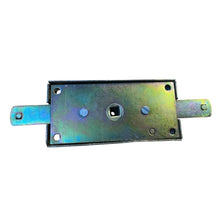 Laden Sie das Bild in den Galerie-Viewer, Rear Door Lock Mechanism with Pin – Bukhanka (Classic + Modern) – OEM 451A-6323012-20 - Axles, cardan &amp; suspension - UAZ spare parts