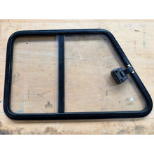 Carica l'immagine nel visualizzatore di Gallery, Sliding Window Left (driver door) – Bukhanka (Classic &amp; Modern) – OEM 07114LEFT - Body and exterior - UAZ spare parts