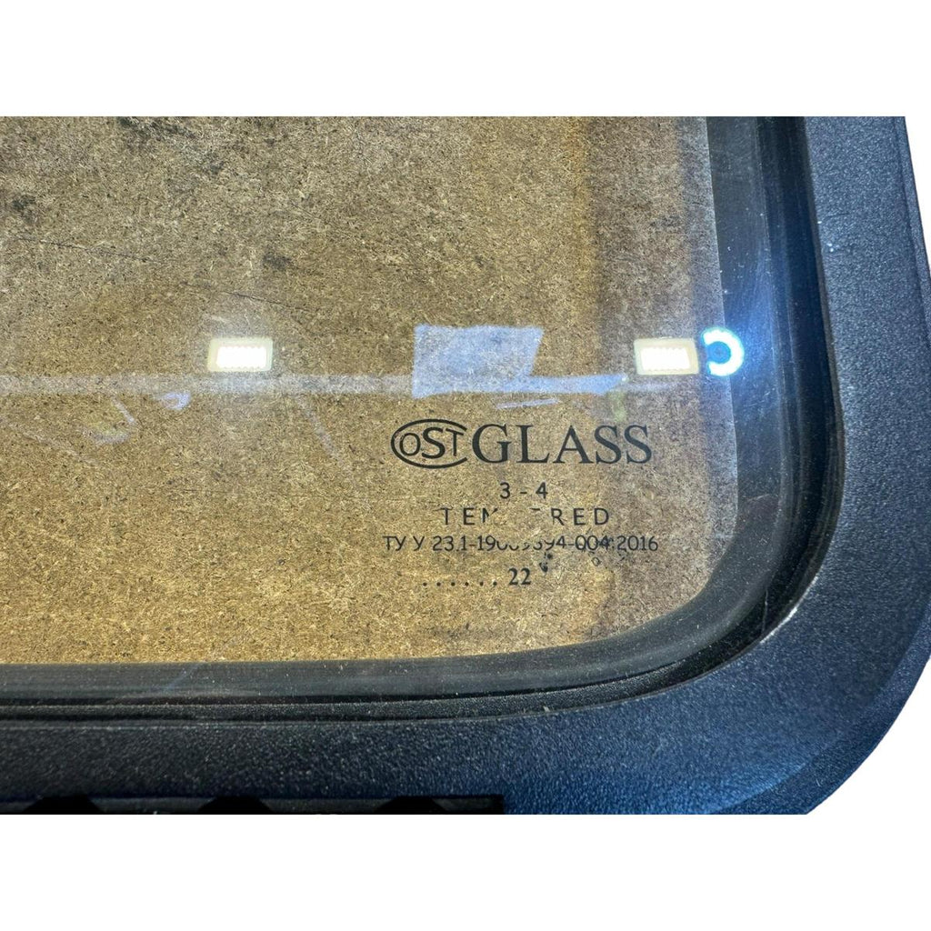 Sliding Window (Right Large) – Bukhanka (Classic & Modern) Ukrain model – OEM 07114-Right-UKR - Body and exterior - UAZ spare parts
