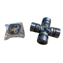 Carica l'immagine nel visualizzatore di Gallery, Universal Joint Cross Kit with Seals &amp; Bearings - GAZ 69 Series - Ref BK-69-2201025 - - UAZ spare parts