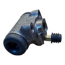 Afbeelding in Gallery-weergave laden, Wheel Brake Cylinder - GAZ Series - GAZ69 - OEM 965-3501046 - - UAZ spare parts