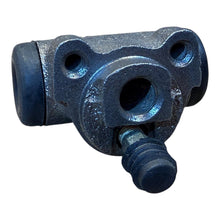 Afbeelding in Gallery-weergave laden, Wheel Brake Cylinder - GAZ Series - GAZ69 - OEM 965-3501046 - - UAZ spare parts