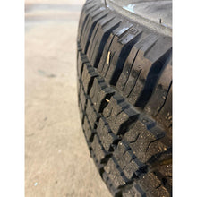 Заредете изображението в галерията, Wheel &amp; Tire Set 16in White 225/75R16 (5x) – Hunter &amp; 469; Bukhanka – USED - - UAZ spare parts