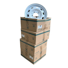 Ielādēt attēlu galerijas skatītājā, White RIM 16 Inch Set – Bukhanka Classic &amp; Modern (2.4L, 2.9L, 2.7L) – OEM 316220-3101015-07-wit - Axles, cardan &amp; suspension - UAZ spare parts