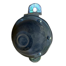Charger l'image dans la galerie, Windshield Washer Foot Pump – Bukhanka Classic (2.4 L &amp; 2.9 L), Hunter &amp; 469 (2.4 L &amp; 2.9 L), GAZ Series – OEM 451-3683683 - Interior - UAZ spare parts