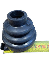 Laden Sie das Bild in den Galerie-Viewer, Small Gear Lever Rubber Boot – Hunter &amp; 469, Bukhanka (Classic &amp; Modern) – OEM 469-1702123-RUB - Interior - UAZ spare parts